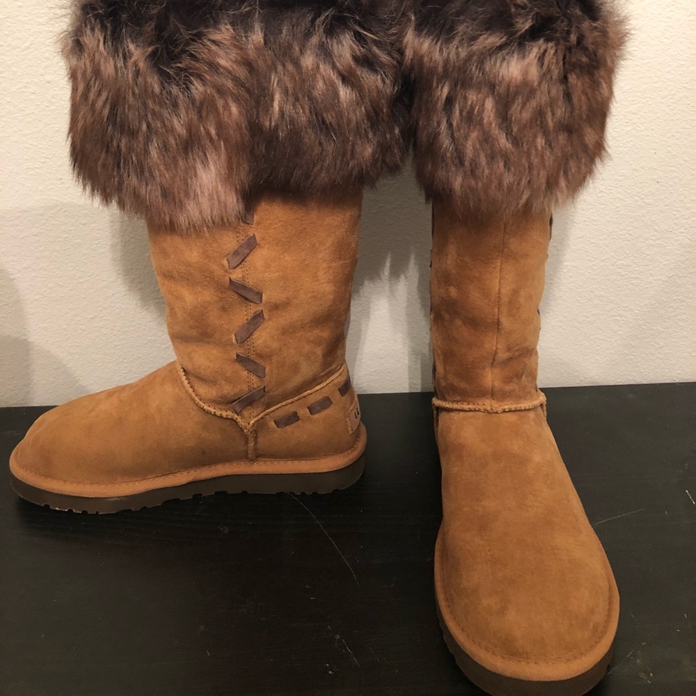 Size 7 Tall Brown Uggs!